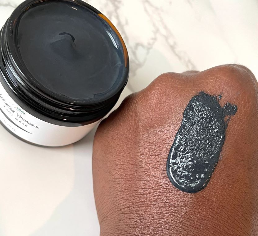 Activated Charcoal detoxifying Face Mask, Deep Pores Cleansing & Purifying