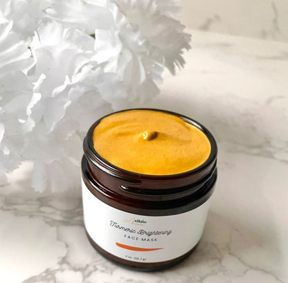 Brightening Turmeric and Manuka Honey Clay Face Mask